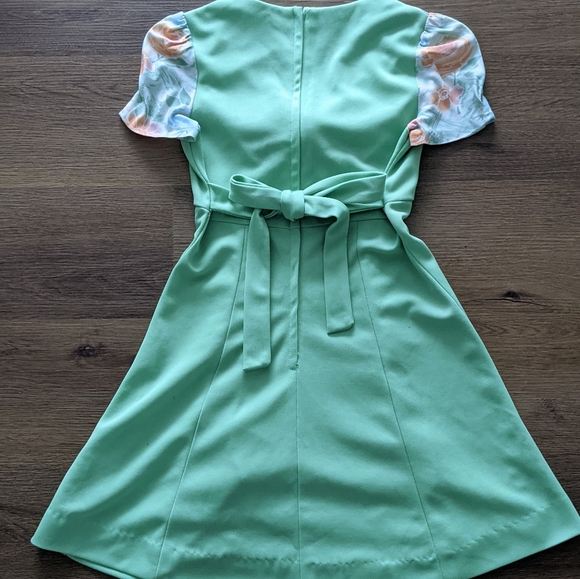 Vintage Mint Green Floral Tie Front Dress - Picture 2 of 6